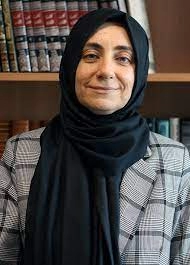 Doç. Dr . Ayşe Esra Şahyar